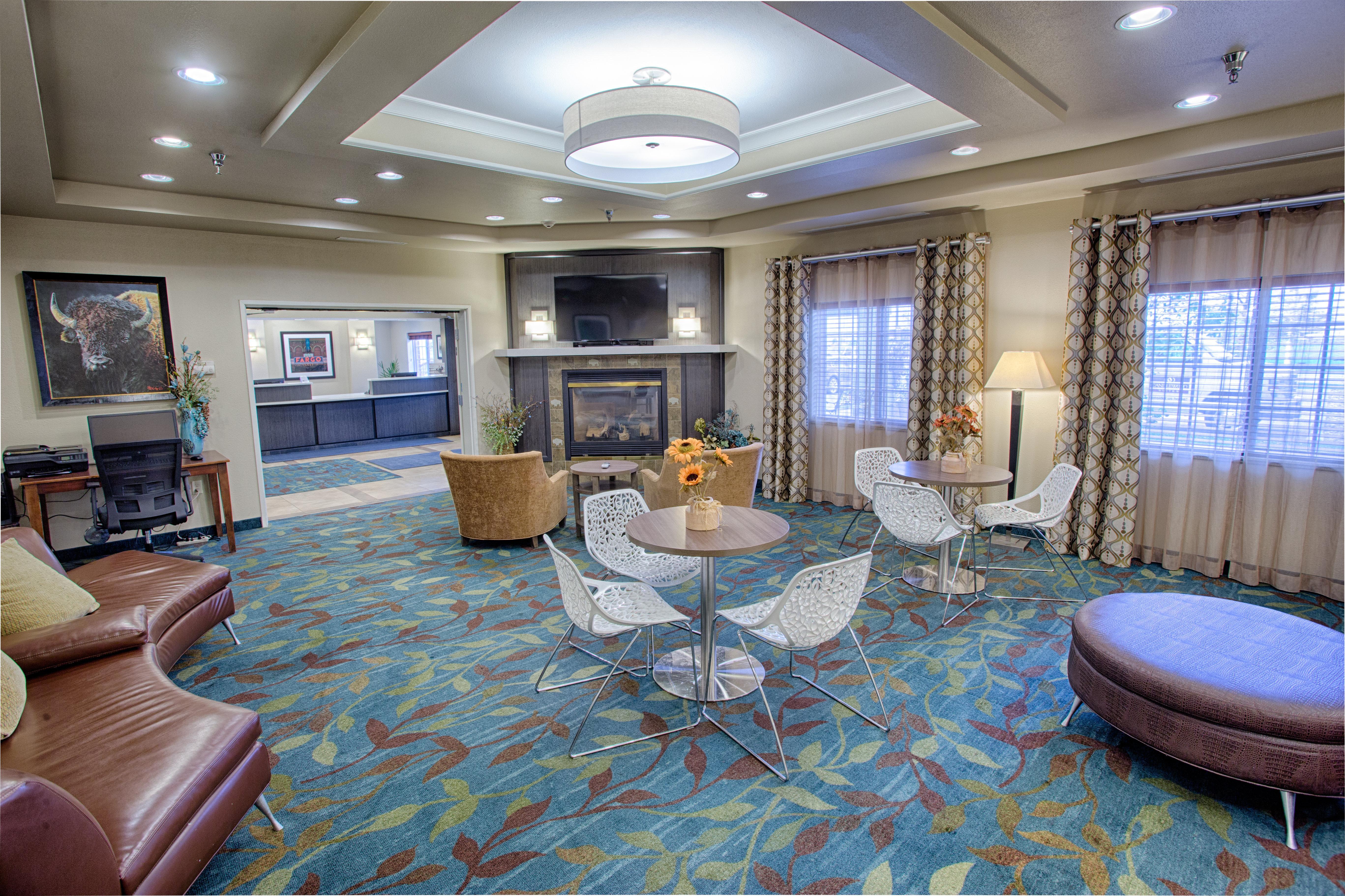 Candlewood Suites Fargo-North Dakota State University By Ihg Экстерьер фото