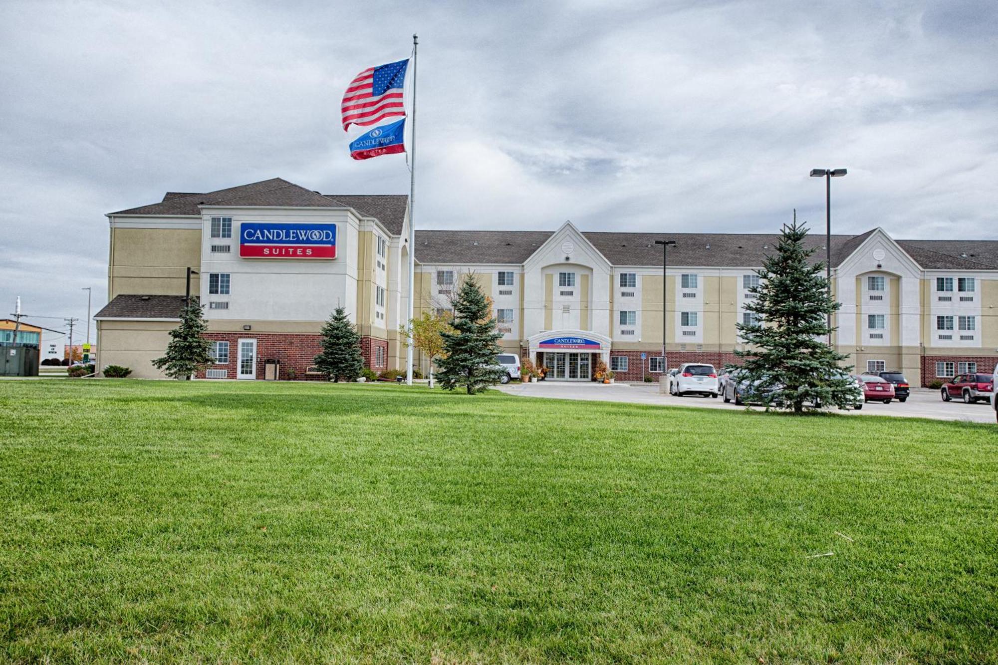 Candlewood Suites Fargo-North Dakota State University By Ihg Экстерьер фото