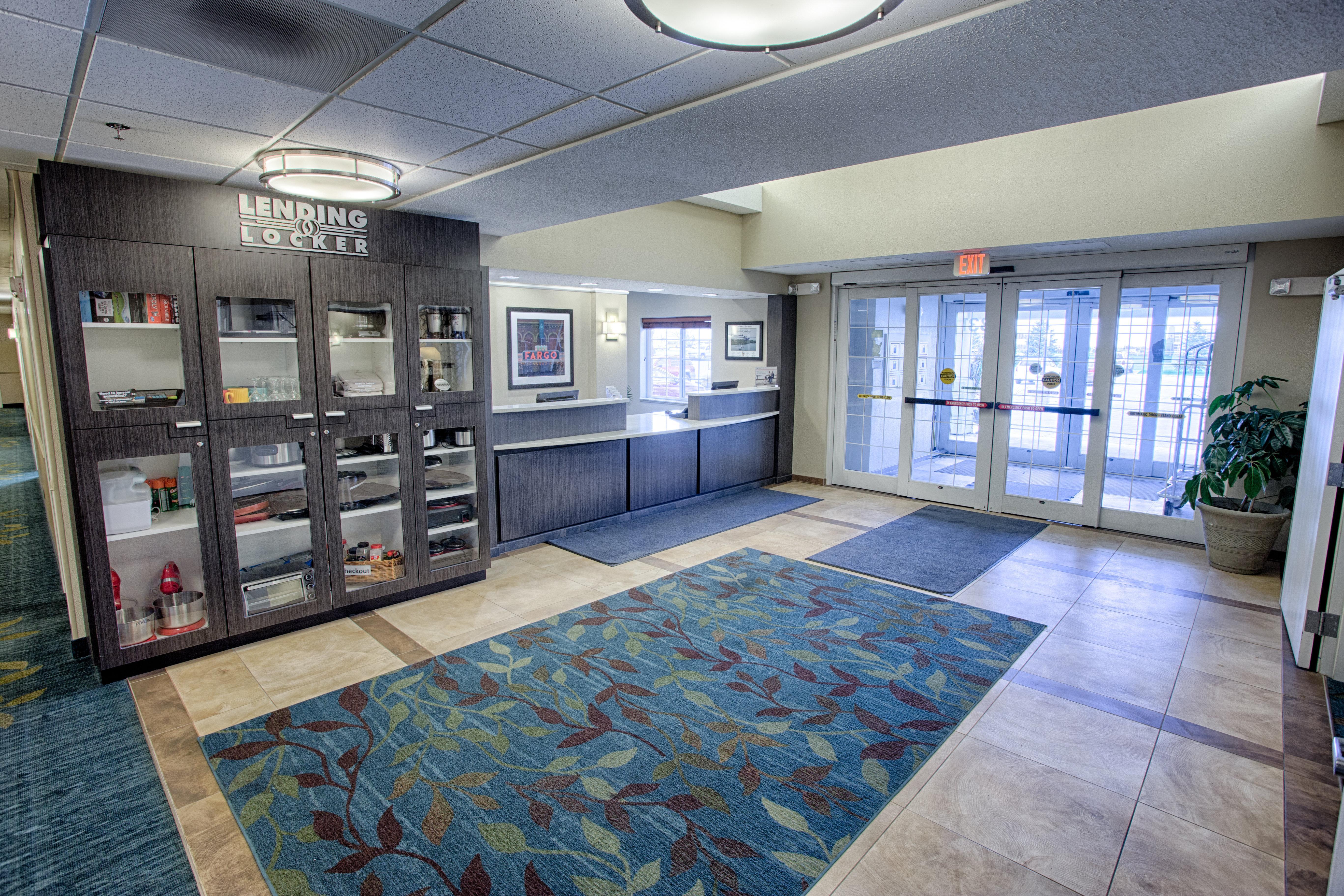 Candlewood Suites Fargo-North Dakota State University By Ihg Экстерьер фото