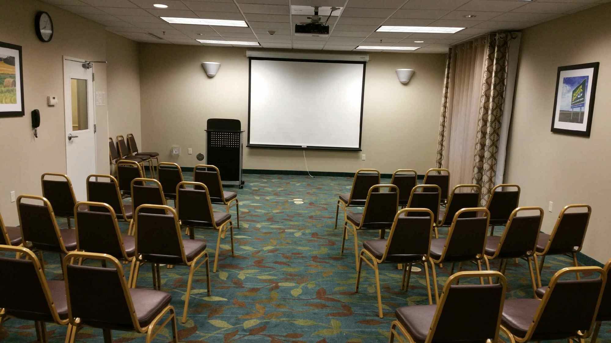 Candlewood Suites Fargo-North Dakota State University By Ihg Экстерьер фото